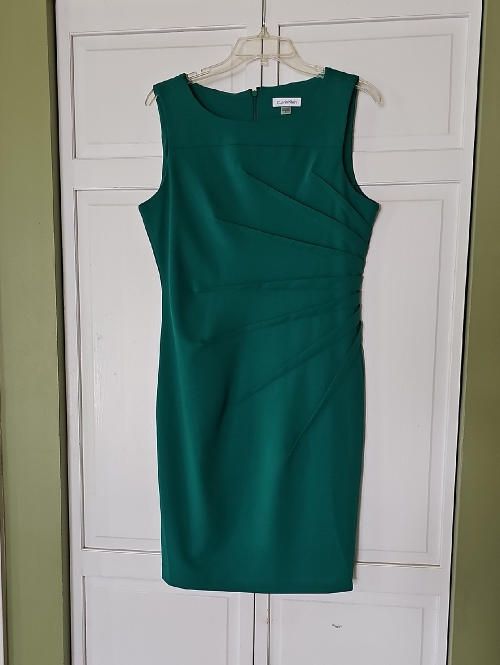 NWOT Size 10 Calvin Klein Kelly Green Sheath Dress